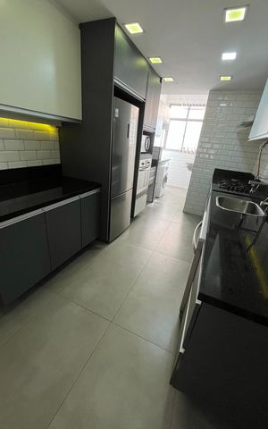 Apartamento à venda com 120m², 3 quartos e 2 vagas Apartamento à venda com 120m², 3 quartos e 2 vagasCozinha