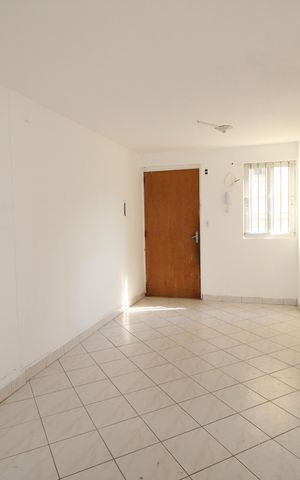 Apartamento para alugar com 60m², 2 quartos e sem vagaSala