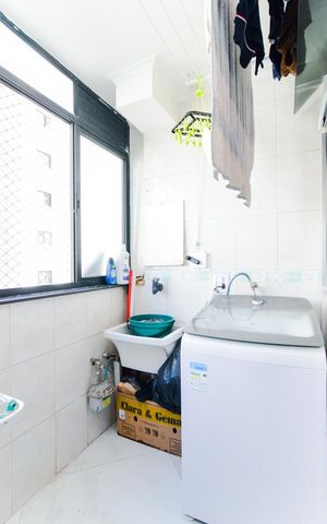 Apartamento à venda com 64m², 2 quartos e 1 vagaÁrea de Serviço