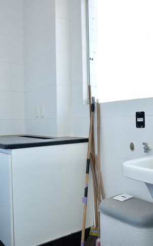 Apartamento à venda com 135m², 4 quartos e 2 vagas Apartamento à venda com 135m², 4 quartos e 2 vagasÁrea de Serviço