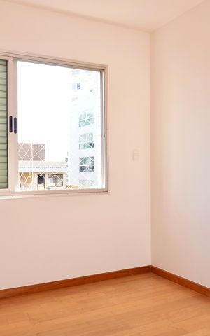Apartamento à venda com 135m², 4 quartos e 2 vagas Apartamento à venda com 135m², 4 quartos e 2 vagasQuarto 1