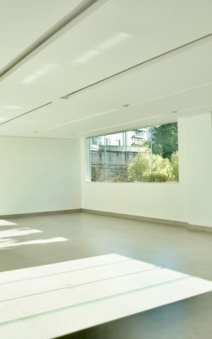 Apartamento à venda com 135m², 4 quartos e 2 vagas Apartamento à venda com 135m², 4 quartos e 2 vagasÁrea comum - Salão de festas