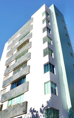 Apartamento à venda com 135m², 4 quartos e 2 vagas Apartamento à venda com 135m², 4 quartos e 2 vagasFachada do Prédio