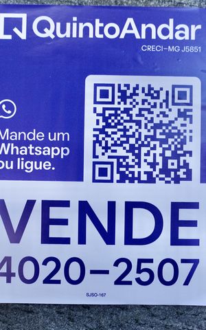 Apartamento à venda com 135m², 4 quartos e 2 vagas Apartamento à venda com 135m², 4 quartos e 2 vagasInstalação de placa 5A: foto 1