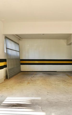 Apartamento à venda com 135m², 4 quartos e 2 vagas Apartamento à venda com 135m², 4 quartos e 2 vagasGaragem - 02 vagas
