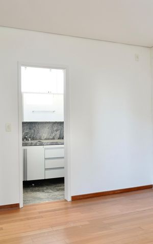 Apartamento à venda com 135m², 4 quartos e 2 vagas Apartamento à venda com 135m², 4 quartos e 2 vagasSuíte 2
