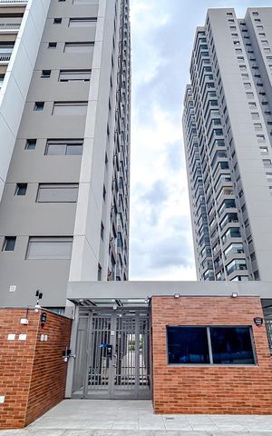Apartamento à venda com 70m², 2 quartos e 1 vagaFachada e portaria