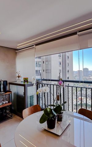 Apartamento à venda com 70m², 2 quartos e 1 vagaVaranda