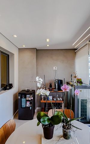 Apartamento à venda com 70m², 2 quartos e 1 vagaVaranda