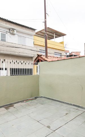 Casa à venda com 149m², 2 quartos e 3 vagas Casa à venda com 149m², 2 quartos e 3 vagasQuintal