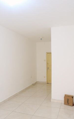 Apartamento à venda com 142m², 3 quartos e 1 vaga Apartamento à venda com 142m², 3 quartos e 1 vagaSala