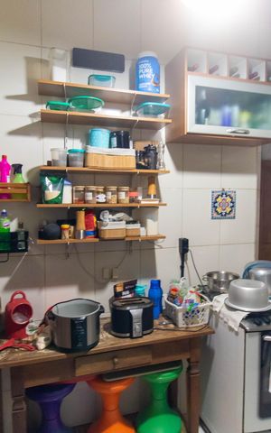 Apartamento para alugar com 108m², 3 quartos e sem vaga Apartamento para alugar com 108m², 3 quartos e sem vagaCozinha e Área de Serviço