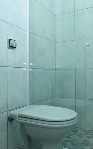 Casa à venda com 180m², 3 quartos e 2 vagasBanheiro 1 - Suíte