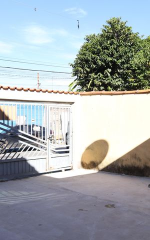 Casa à venda com 180m², 3 quartos e 2 vagasGaragem