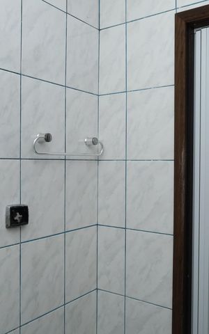 Casa à venda com 180m², 3 quartos e 2 vagasBanheiro 2 - Suíte