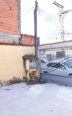 Casa à venda com 180m², 3 quartos e 2 vagasGaragem