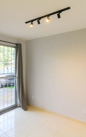 Apartamento à venda com 45m², 2 quartos e 1 vaga Apartamento à venda com 45m², 2 quartos e 1 vagaSala