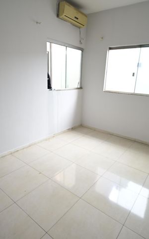 Casa para alugar com 160m², 3 quartos e 3 vagas