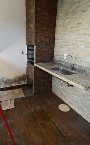 Casa para alugar com 160m², 3 quartos e 3 vagas