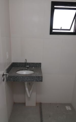 Apartamento à venda com 39m², 2 quartos e sem vagaBanheiro