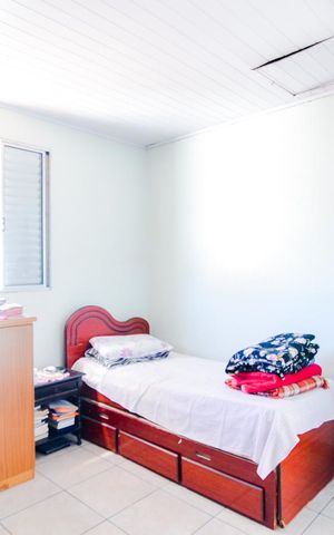 Casa para alugar com 245m², 4 quartos e 2 vagasQuarto 4 