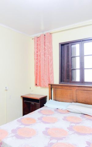 Casa para alugar com 245m², 4 quartos e 2 vagasQuarto 3