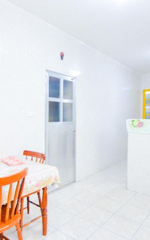 Casa para alugar com 245m², 4 quartos e 2 vagasCozinha