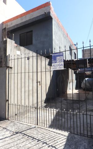 Casa para alugar com 28m², 1 quarto e sem vagaFachada