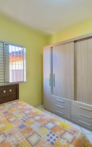 Casa à venda com 223m², 6 quartos e 2 vagas Casa à venda com 223m², 6 quartos e 2 vagasQuarto 3