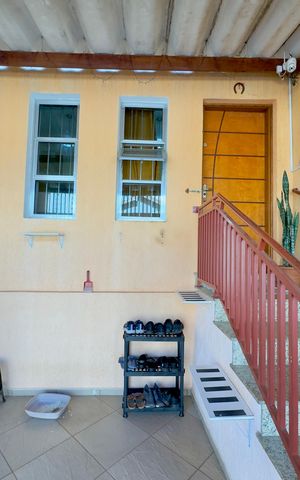 Casa à venda com 223m², 6 quartos e 2 vagas Casa à venda com 223m², 6 quartos e 2 vagasGaragem