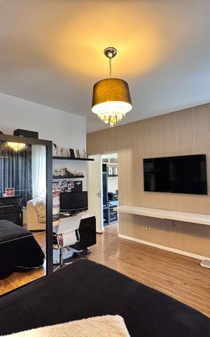 Casa de condomínio à venda com 232m², 4 quartos e 4 vagas Casa de condomínio à venda com 232m², 4 quartos e 4 vagasSuíte 1