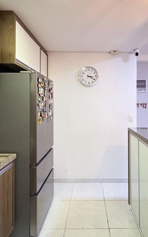 Apartamento à venda com 100m², 3 quartos e 2 vagas Apartamento à venda com 100m², 3 quartos e 2 vagasCozinha