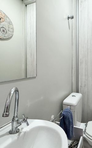 Apartamento à venda com 100m², 3 quartos e 2 vagas Apartamento à venda com 100m², 3 quartos e 2 vagasLavabo