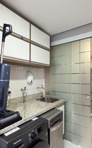 Apartamento à venda com 100m², 3 quartos e 2 vagas Apartamento à venda com 100m², 3 quartos e 2 vagasÁrea de Serviço