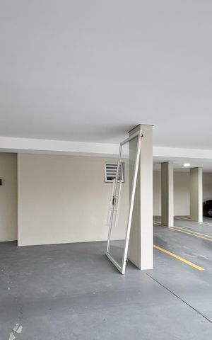 Apartamento à venda com 100m², 3 quartos e 2 vagas Apartamento à venda com 100m², 3 quartos e 2 vagasÁrea comum