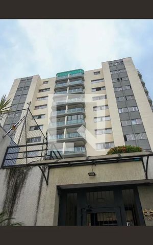 Apartamento para alugar com 132m², 3 quartos e 1 vagaFachada