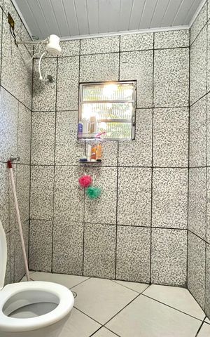 Casa à venda com 90m², 2 quartos e sem vaga Casa à venda com 90m², 2 quartos e sem vagaBanheiro