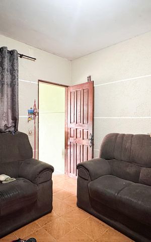 Casa à venda com 199m², 4 quartos e 1 vaga Casa à venda com 199m², 4 quartos e 1 vagaSala - Casa 1