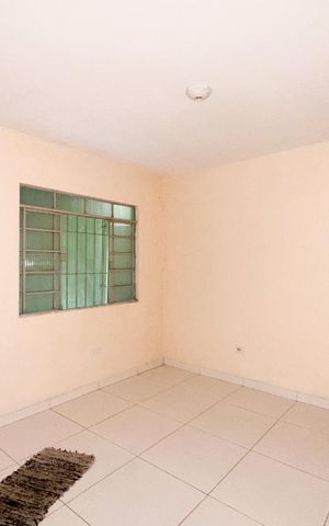 Casa à venda com 199m², 4 quartos e 1 vaga Casa à venda com 199m², 4 quartos e 1 vagaSala - Casa 2
