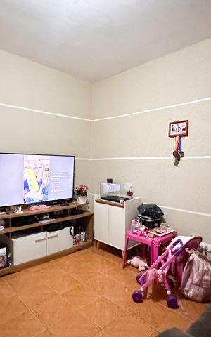 Casa à venda com 199m², 4 quartos e 1 vaga Casa à venda com 199m², 4 quartos e 1 vagaSala - Casa 1