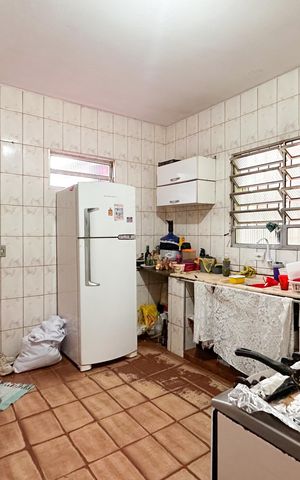 Casa à venda com 199m², 4 quartos e 1 vaga Casa à venda com 199m², 4 quartos e 1 vagaCozinha - Casa 1