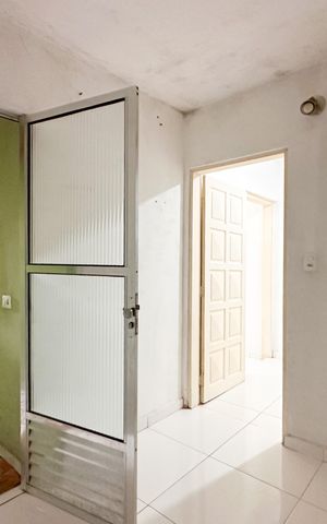 Casa à venda com 199m², 4 quartos e 1 vaga Casa à venda com 199m², 4 quartos e 1 vagaQuarto de Serviço - Casa 3