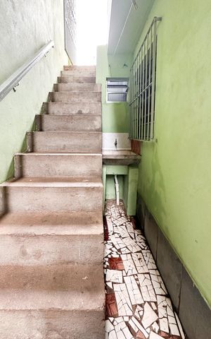 Casa à venda com 199m², 4 quartos e 1 vaga Casa à venda com 199m², 4 quartos e 1 vagaÁrea de Serviço - Casa 4