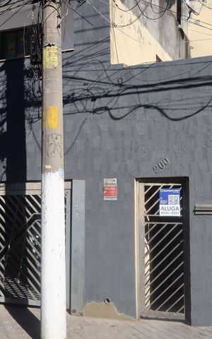 Casa à venda com 80m², 3 quartos e sem vagaFachada 