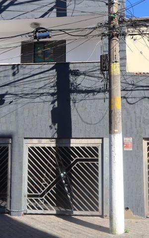 Casa à venda com 80m², 3 quartos e sem vagaFachada 
