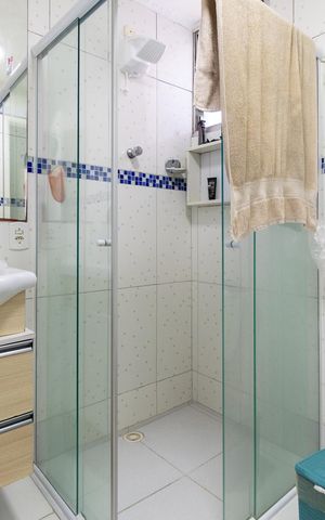 Apartamento à venda com 70m², 2 quartos e 1 vaga Apartamento à venda com 70m², 2 quartos e 1 vagaBanheiro