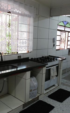 Casa à venda com 390m², 4 quartos e 4 vagasCozinha