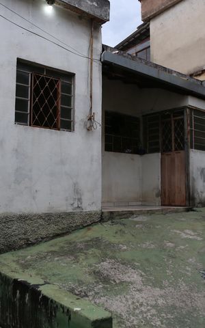 Casa à venda com 390m², 4 quartos e 4 vagasCasa 2 