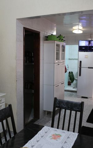 Casa à venda com 390m², 4 quartos e 4 vagasCozinha