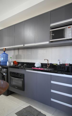 Apartamento para alugar com 49m², 2 quartos e 1 vagaCozinha - Armários